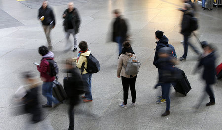 Immer auf Trab: Die Entgrenzung zwischen Arbeit und Leben ist ni...