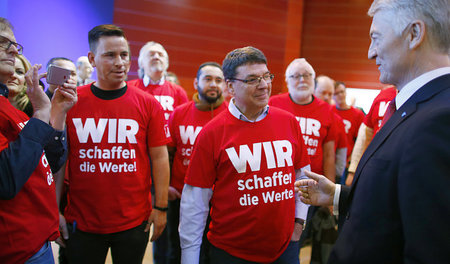 Thyssen-Krupp gehört zu den führenden Stahlherstellern in der BR...