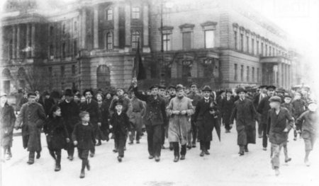 Damals hätte es was werden können: In Berlin beginnt am Morgen d...