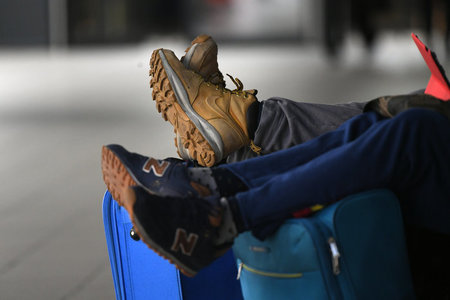 Auszeit. Die Konzernchefs führen die Airports in die Pleite – au...
