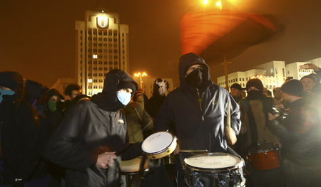 Demonstration gegen »Arbeitslosensteuer«: Seit einem Monat gehen... Demonstration gegen »Arbeitslosensteuer«: Seit einem Monat gehen...
