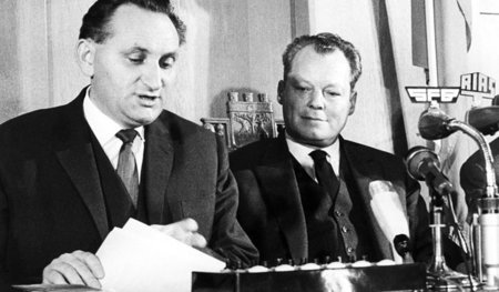 Anfang »neuer Ostpolitik«: Egon Bahr (l.) und Willy Brandt teile...