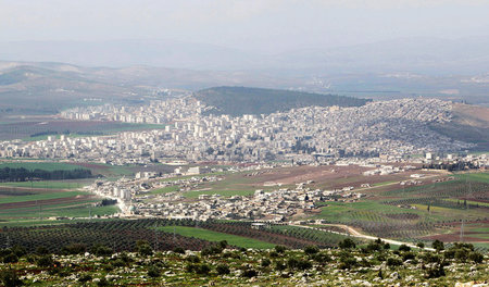 Umkämpftes Gebiet: In der Stadt Afrin haben kurdische Kräfte die... Umkämpftes Gebiet: In der Stadt Afrin haben kurdische Kräfte die...