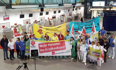 Nicht nur vor den Kliniken protestierten die Pflegekräfte. Sie w...