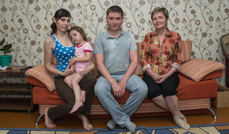 Die Familie Iwanow: ­Soja, Walerij, Tatjana und ihre Tochter Ewi...