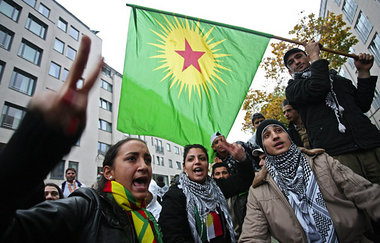 Demonstration gegen eine mögliche türkische Militärinvasion im N...