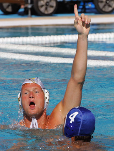 Hallo, hier ist der Wasserball! Hallo, hier ist der Wasserball!