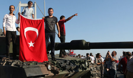 »Bekannt ist, dass die türkische Armee bei ihren Panzereinsätzen...