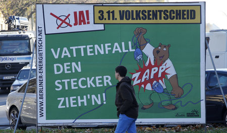 Werbung für den Volksentscheid des Berliner Energietisches (3. N...