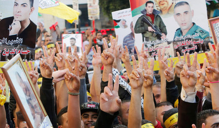 Solidarität mit Inhaftierten: Demonstration in Nablus anlässlich...