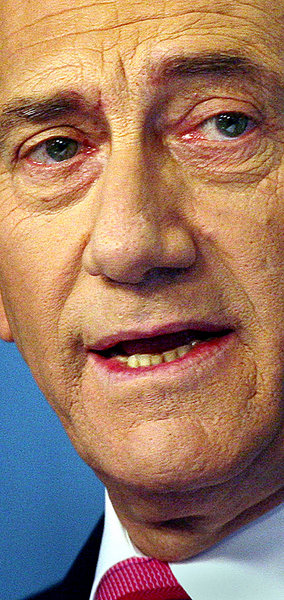 Premier Olmert läßt keine Gelegenheit aus, den Militarismus zu f... Premier Olmert läßt keine Gelegenheit aus, den Militarismus zu f...