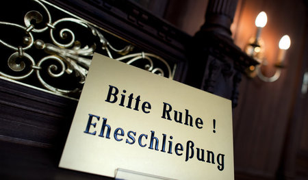 Schneller unter der Haube mit der Berliner AfD: Für Unverheirate...
