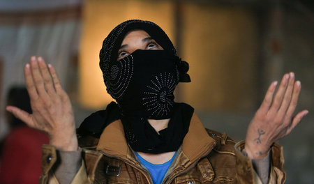 Diese Jesidin wurde vom »Islamischen Staat« verschleppt, konnte ...