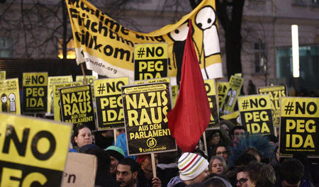 Anti-Pegida-Demonstration am 2. Februar 2015 in Wien