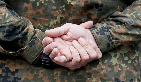 So langsam wüsste man doch gern, ob die Bundeswehr tatsächlich »...