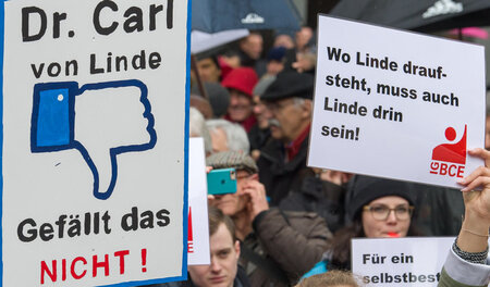 Proteste gegen den Zusammenschluss von Linde und Praxair (Münche...