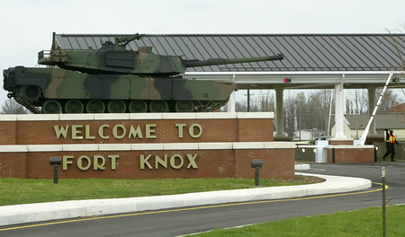 Schwer bewacht. Im US-Army-Stützpunkt Fort Knox lagert einer der... Schwer bewacht. Im US-Army-Stützpunkt Fort Knox lagert einer der...