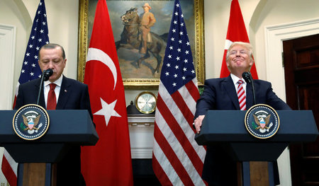 Recep Tayyip Erdogan und Donald Trump während einer Pressekonfer...