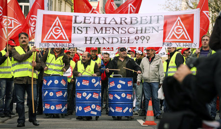 Proteste von Beschäftigten der Ford-Werke in Köln (27. April 201...