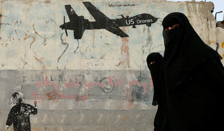 Mit Unterstützung Washingtons: Saudi-Arabien führt mit Hilfe der...