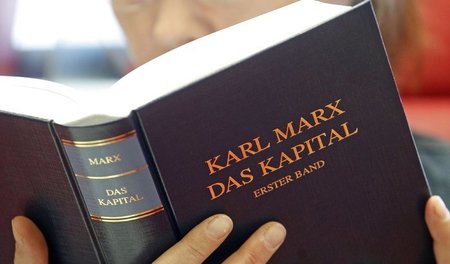 Seit der Weltwirtschaftskrise 2007 erfreut sich Marx’ Hauptwerk ...