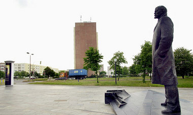 Die 1985 aufgestellte Skulptur des estnischen Bildhauers Jaak So...