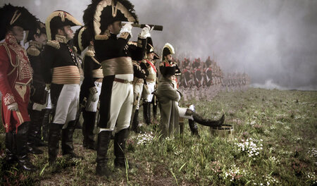 Das französische Heer vor Beginn der Schlacht. »Napoleon Bonapar...