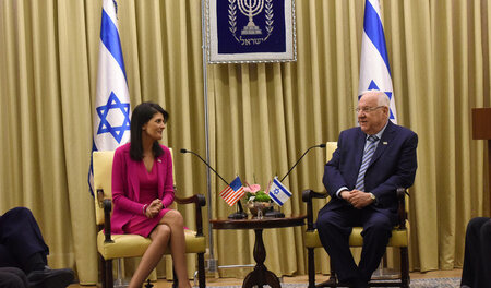 Israels Präsident Reuven Rivlin empfängt am 7. Juni in Jerusalem...