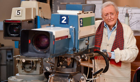 Ein Fernsehliebling, der das Fernsehen liebt (und die Politik): ...