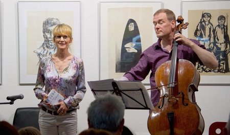 Viel mehr als dieses eine Gedicht: Esther Esche und Andreas Greg...
