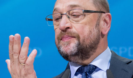 Von Labour nichts gelernt: Der selbsternannte Kanzler in spe, Ma... Von Labour nichts gelernt: Der selbsternannte Kanzler in spe, Ma...