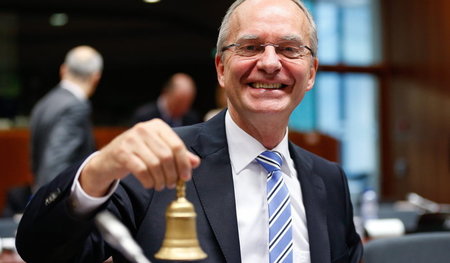 Wirtschaftsminister Henricus Kamp hat geläutet. Der Konzern hatt...