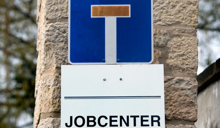 Hartz IV als Sackgasse: Sanktionen helfen da auch nichts. Regier...