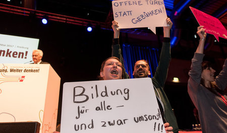 Die Gewerkschaft Erziehung und Wissenschaft forderte eine sofort...