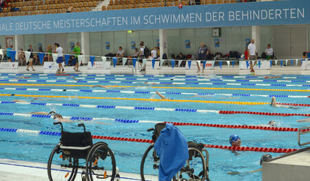 »Wunderbares Kräftemessen« – Einschwimmen im Europasportpark