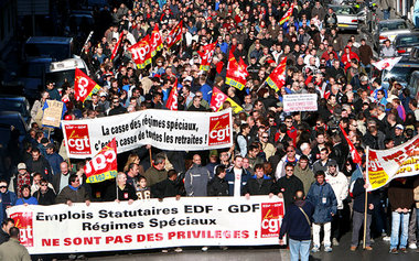 Alle gegen Sarkozy: Protest der Gewerkschaft CGT am Mittwoch in ...