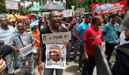 Proteste gegen Surinames Präsidenten Desi Bouterse im Mai 2016 i...