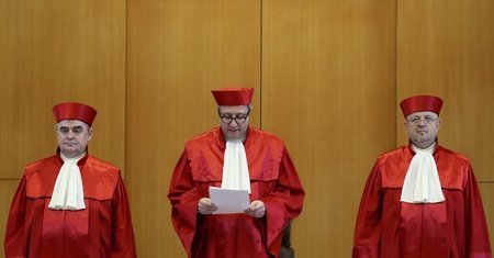 Die Verfassungsrichter beschneiden mit ihrem Entscheid die Kampf... Die Verfassungsrichter beschneiden mit ihrem Entscheid die Kampf...