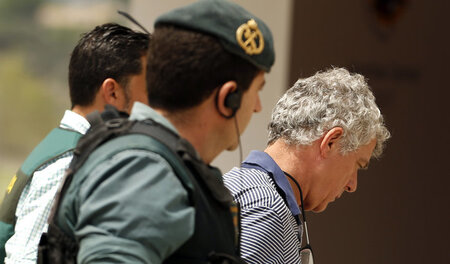 Operation »Soule«: Angel Maria Villar Llona wurde am Dienstag in...