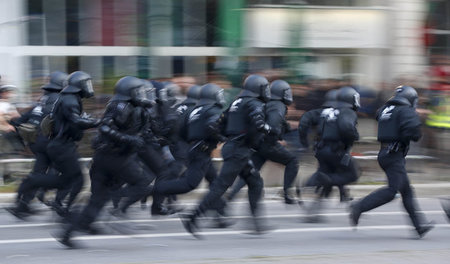 Die Polizei war während der Tage des G-20-Gipfels in Hamburg fas...