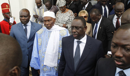 President Macky Sall und sein Amtsvorgänger Abdoulaye Wade nach ... President Macky Sall und sein Amtsvorgänger Abdoulaye Wade nach ...