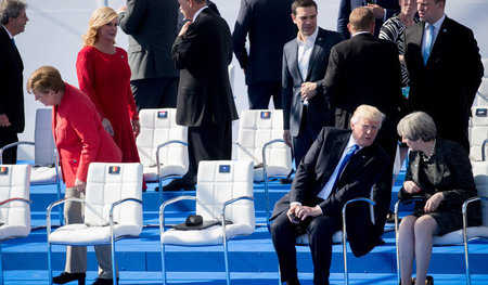 Unter sich: US-Präsident Donald Trump und die britische Premierm... Unter sich: US-Präsident Donald Trump und die britische Premierm...