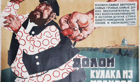 »Fort mit den Kulaken aus dem Kolchos«. Sowjetisches Plakat um 1...