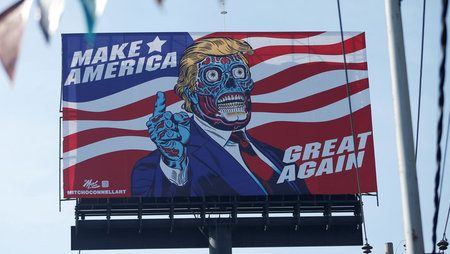 Mexico City, am Freitag: Großplakat am Anillo Periférico