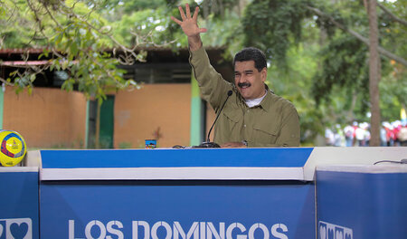 Aufruf zur Geschlossenheit: Präsident Maduro am Sonntag während ... Aufruf zur Geschlossenheit: Präsident Maduro am Sonntag während ...