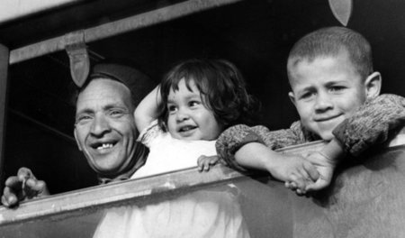 Vor 55 Jahren: Eine algerische Familie kehrt nach dem Sieg der R...