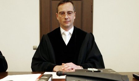 Der Hamburger Richter Marc Tully Der Hamburger Richter Marc Tully