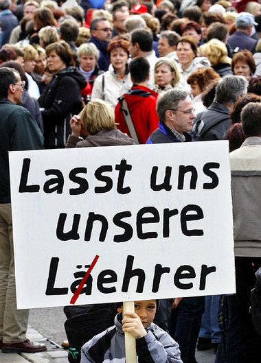 Bisher unerhörte Forderung: Auf 100 Lehrer, die in Pension gehen...