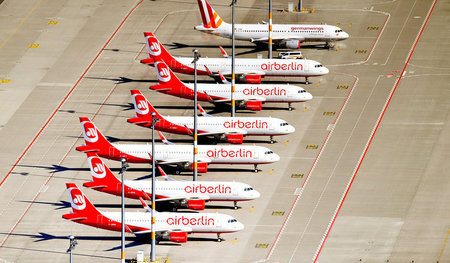 Air-Berlin-Flotte am Flughafen Berlin-Schönefeld (19. Mai)