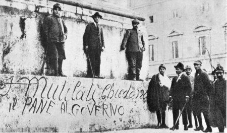 »Die Verwundeten fordern von der Regierung Brot«. Protest gegen ...